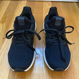 Adidas UltraBoost DNA